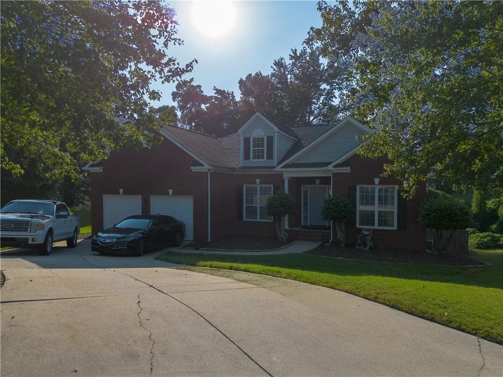 3 bedroom, 3 bathroom, 4,882 sq ft single family residence for sale at 415 Martin Creek Way, Lawrenceville, GA 30045
