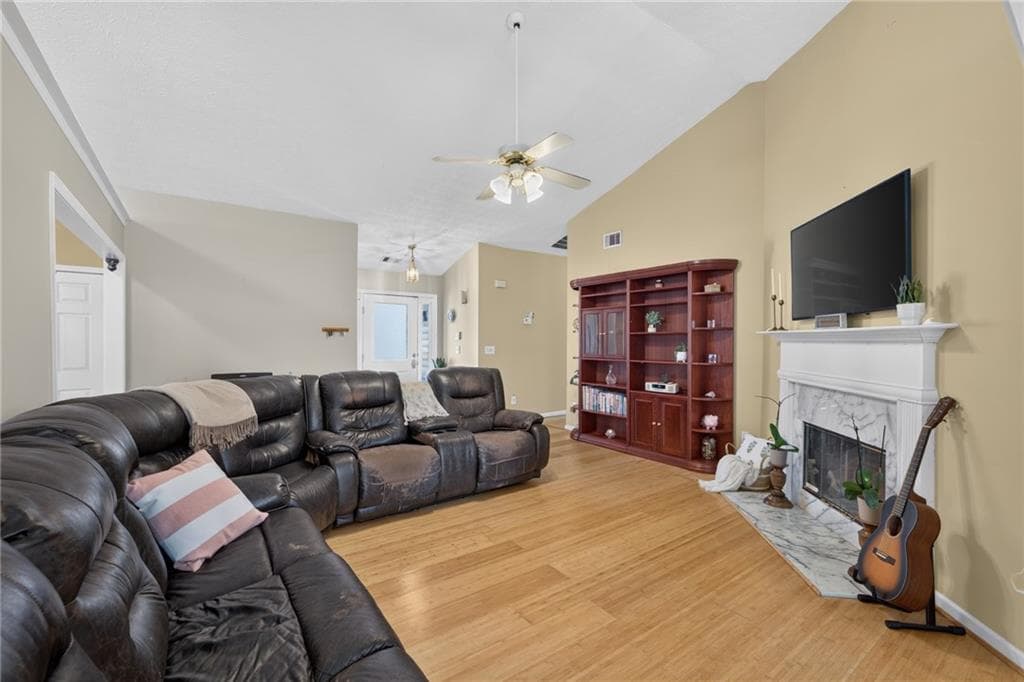 3 bedroom, 2 bathroom, 1,738 sq ft single family residence for sale at 3760 Sugarbrook Drive, Lawrenceville, GA 30044 — photo 6