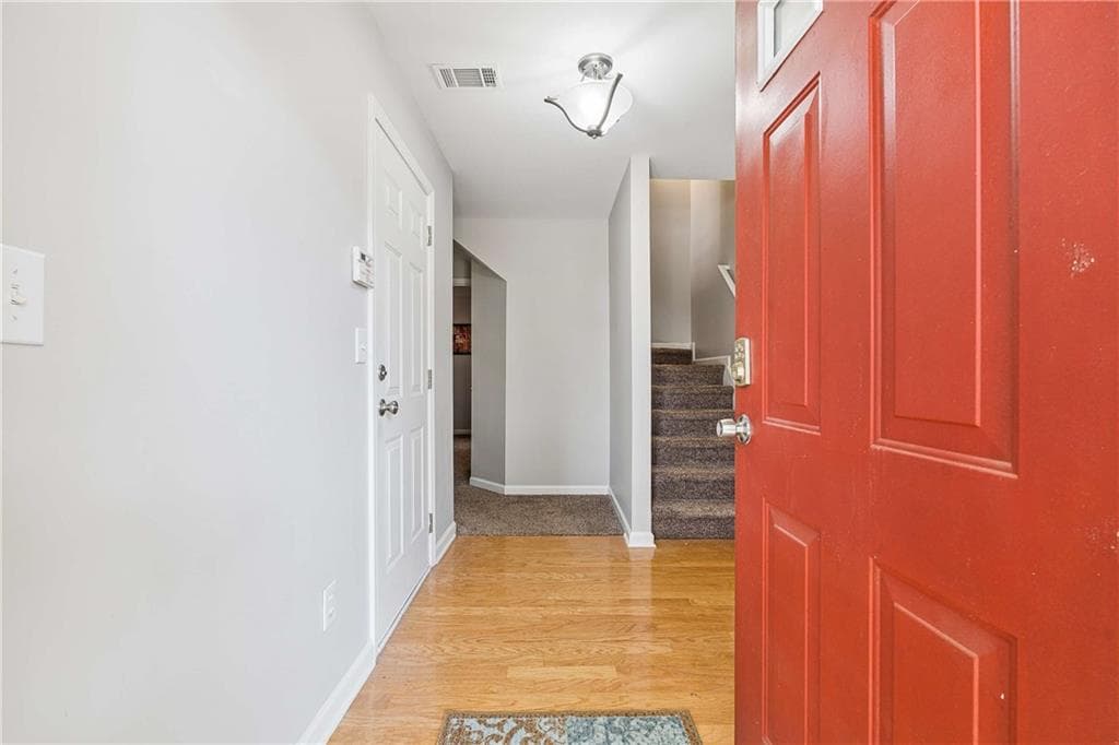 3 bedroom, 3 bathroom, 1,828 sq ft townhouse for sale at 2223 Mill Garden Place, Buford, GA 30519 — photo 6