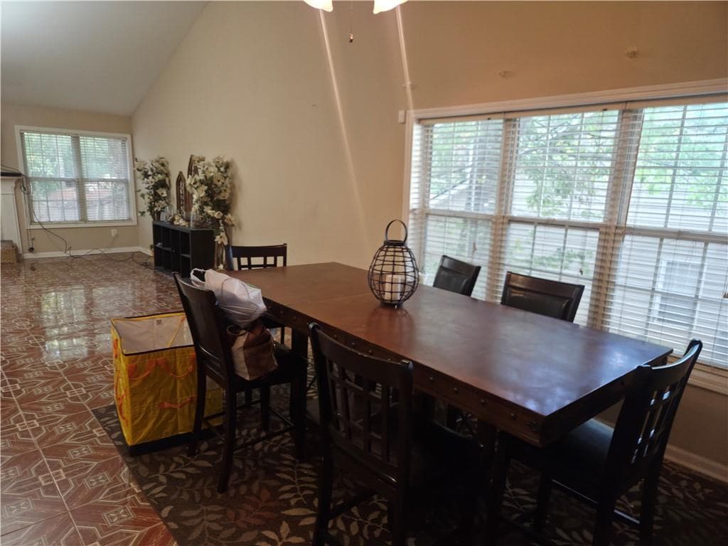 4 bedroom, 2 bathroom, 2,570 sq ft single family residence for sale at 552 Keldron Drive, Lawrenceville, GA 30045 — photo 9