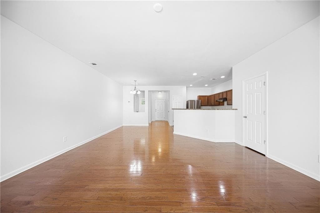 3 bedroom, 3 bathroom, 1,639 sq ft townhouse for sale at 3318 Fernview Drive, Lawrenceville, GA 30044 — photo 6