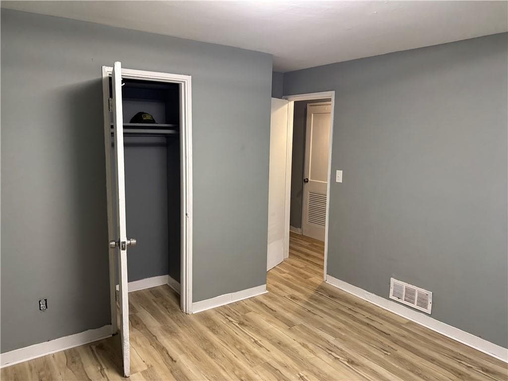 duplex for sale at 667 Thurmond Street, Atlanta, GA 30314 — photo 6