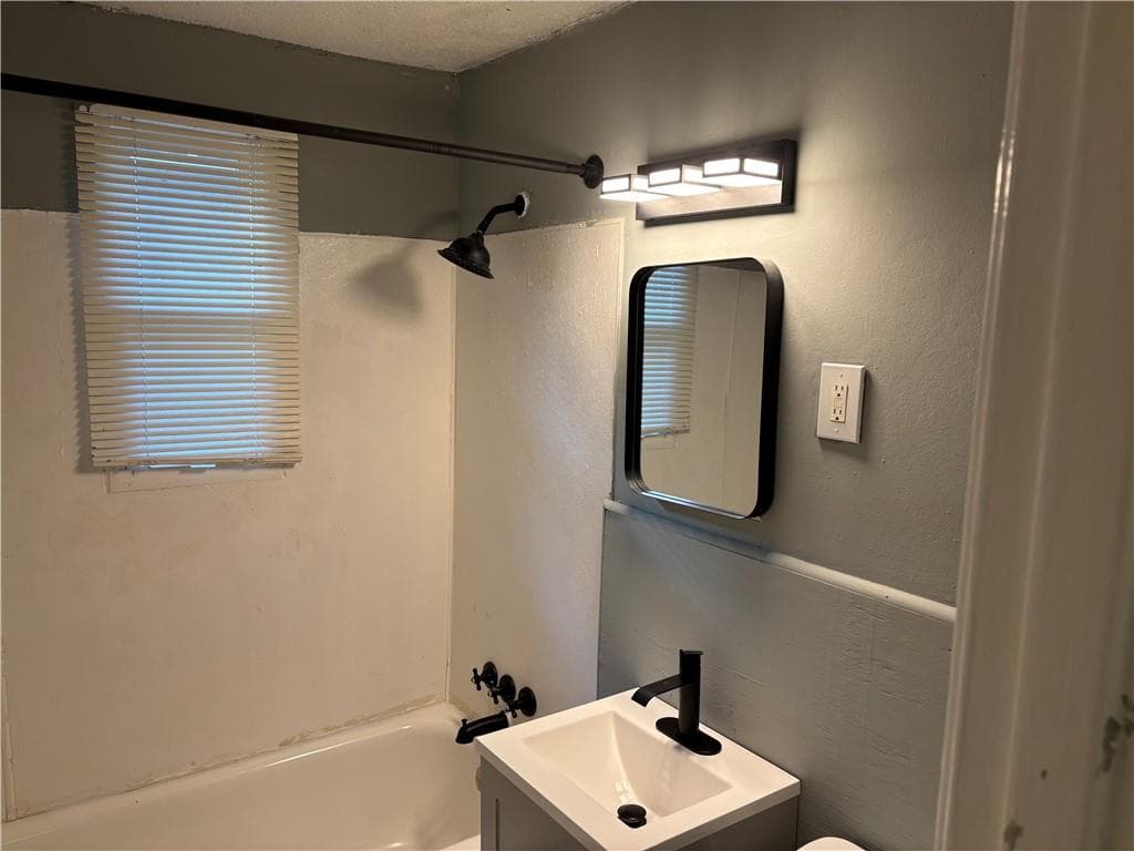 duplex for sale at 667 Thurmond Street, Atlanta, GA 30314 — photo 7