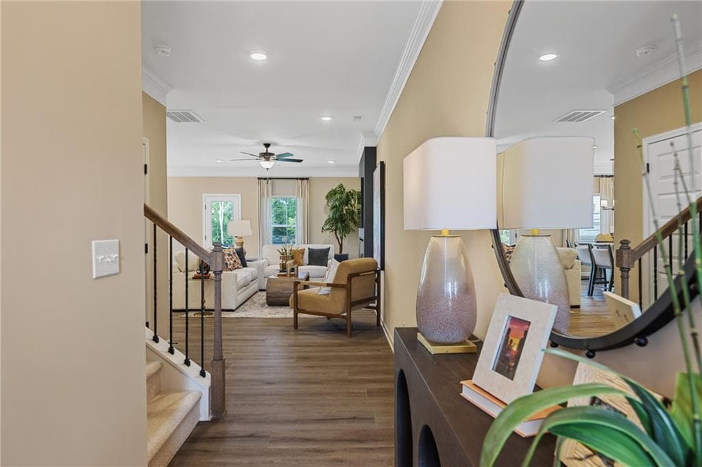 3 bedroom, 3 bathroom, 1,806 sq ft townhouse for sale at 1026 Stiles Circle 14, Cartersville, GA 30120 — photo 3