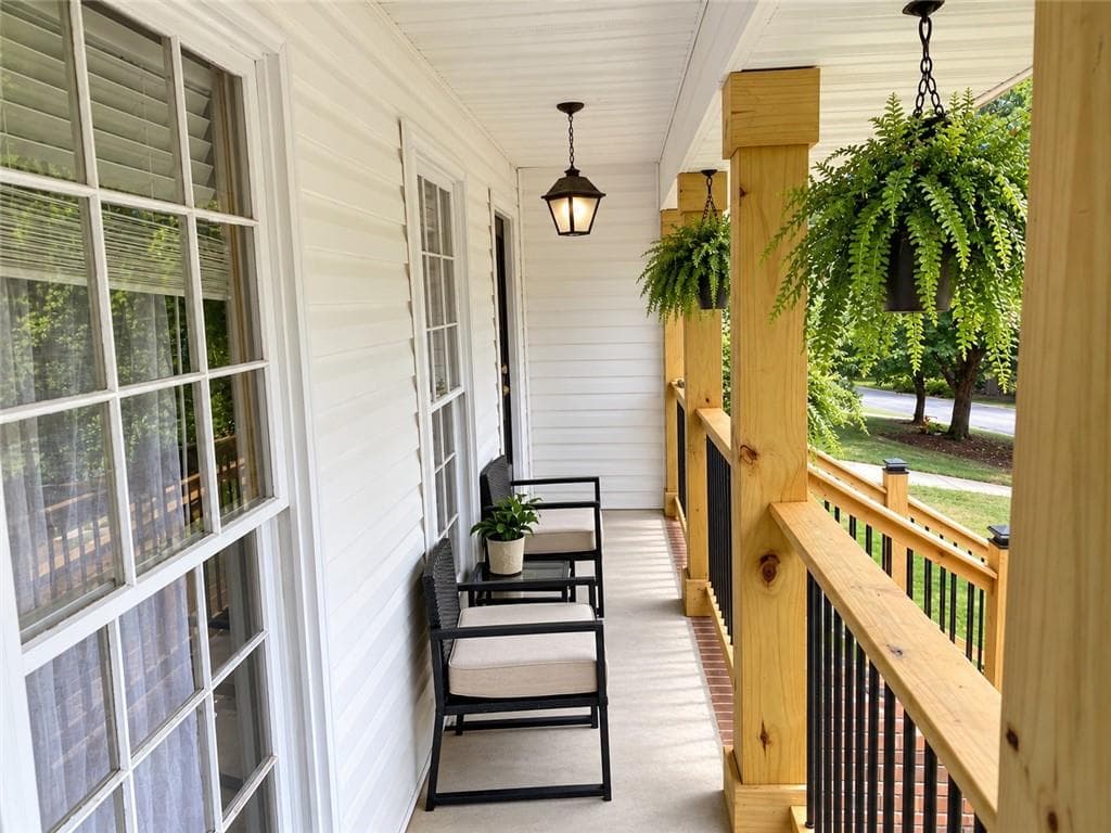 4 bedroom, 2 bathroom, 25,265 sq ft single family residence for sale at 2323 Cambridge Street, Snellville, GA 30078 — photo 6