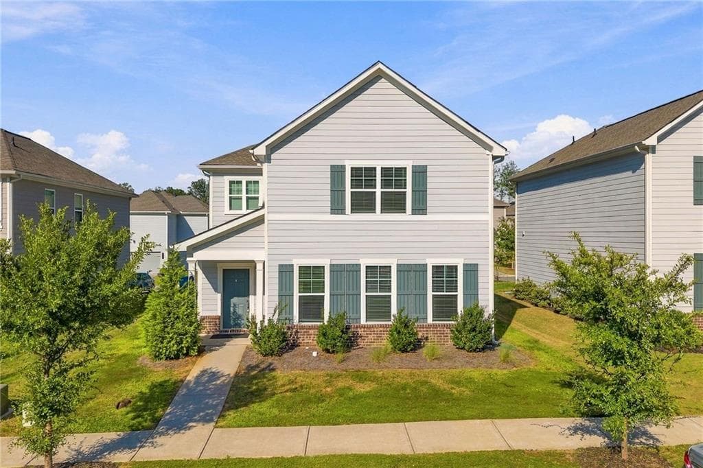 4 bedroom, 3 bathroom, 2,500 sq ft single family residence for rent at 323 Golden Eagle Parkway, Braselton, GA 30517 for $2,250 a month