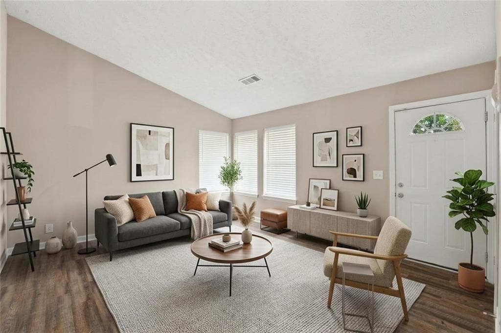 3 bedroom, 2 bathroom, 1,239 sq ft single family residence for sale at 2257 Leslie Brook Drive, Decatur, GA 30035 — photo 2