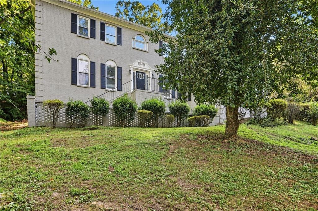 5 bedroom, 3 bathroom, 3,454 sq ft single family residence for sale at 4350 Pompey Drive, Atlanta, GA 30331