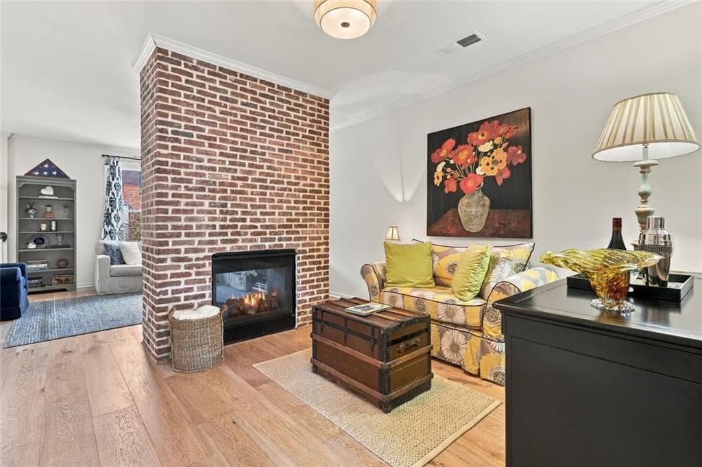 2 bedroom, 3 bathroom, 2,064 sq ft townhouse for sale at 1202 Legacy Cove Lane, Roswell, GA 30075 — photo 9