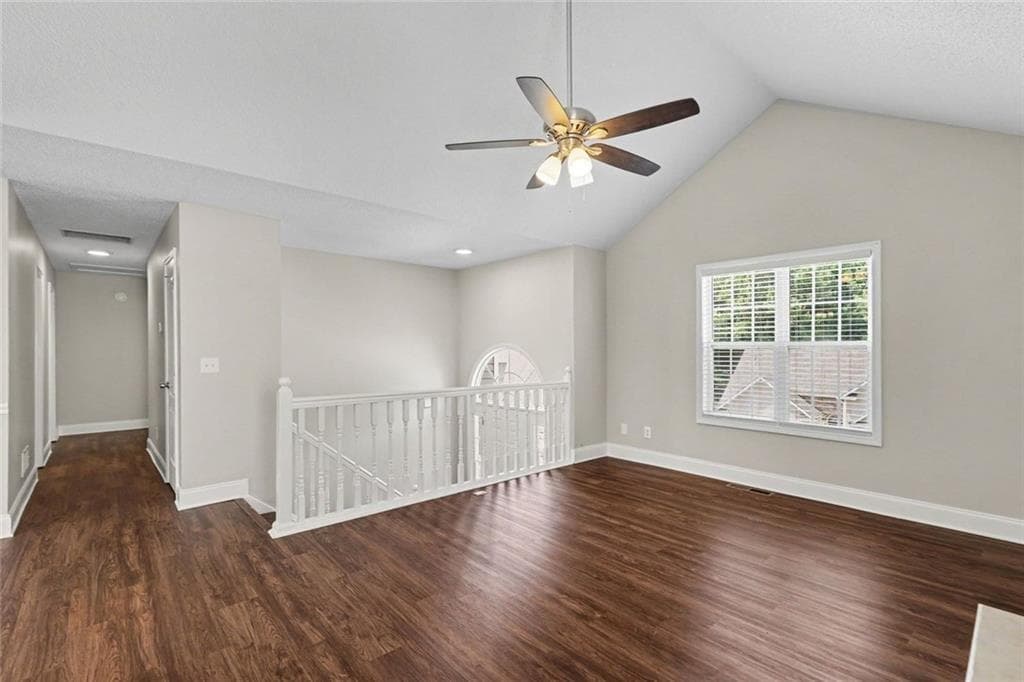 4 bedroom, 3 bathroom, 2,234 sq ft single family residence under contract at 387 Moreland Circle, Hiram, GA 30141 — photo 2