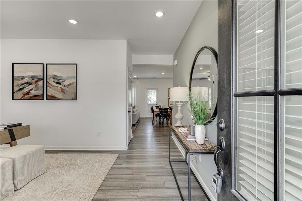 4 bedroom, 3 bathroom, 2,120 sq ft single family residence for sale at 803 Paxton Drive, Cartersville, GA 30120 — photo 5