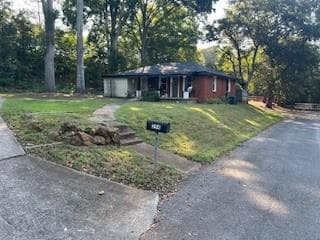 2 bedroom, 2 bathroom, 1,050 sq ft single family residence for sale at 254 S Dixie Avenue, Cartersville, GA 30120 — photo 2