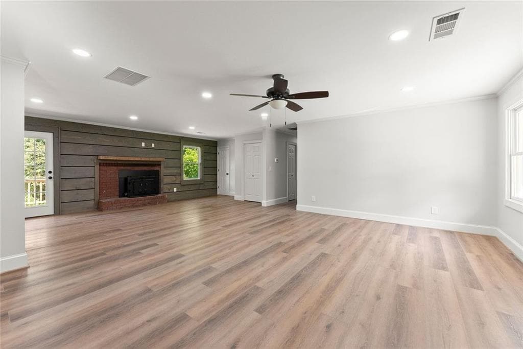 3 bedroom, 2 bathroom, 3,378 sq ft single family residence under contract at 5850 Norton Circle, Flowery Branch, GA 30542 — photo 7