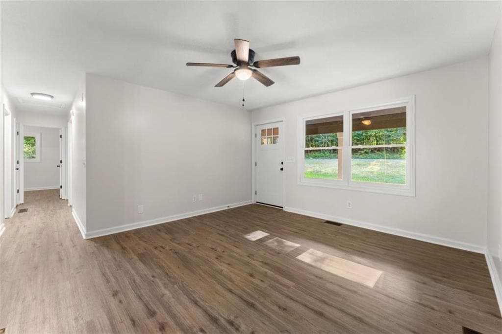 4 bedroom, 2 bathroom, 1,275 sq ft single family residence for sale at 937 Sam Craven Road, Cleveland, GA 30528 — photo 6
