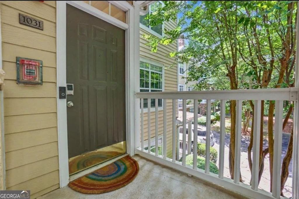 2 bedroom, 2 bathroom, 1,680 sq ft condominium for sale at 1031 Whitshire Way 1031, Alpharetta, GA 30004 — photo 4