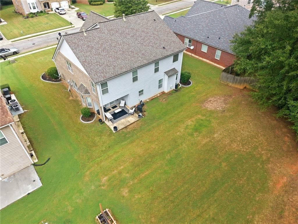 4 bedroom, 3 bathroom, 3,251 sq ft single family residence for sale at 1330 Ethans Way, Mcdonough, GA 30252 — photo 4