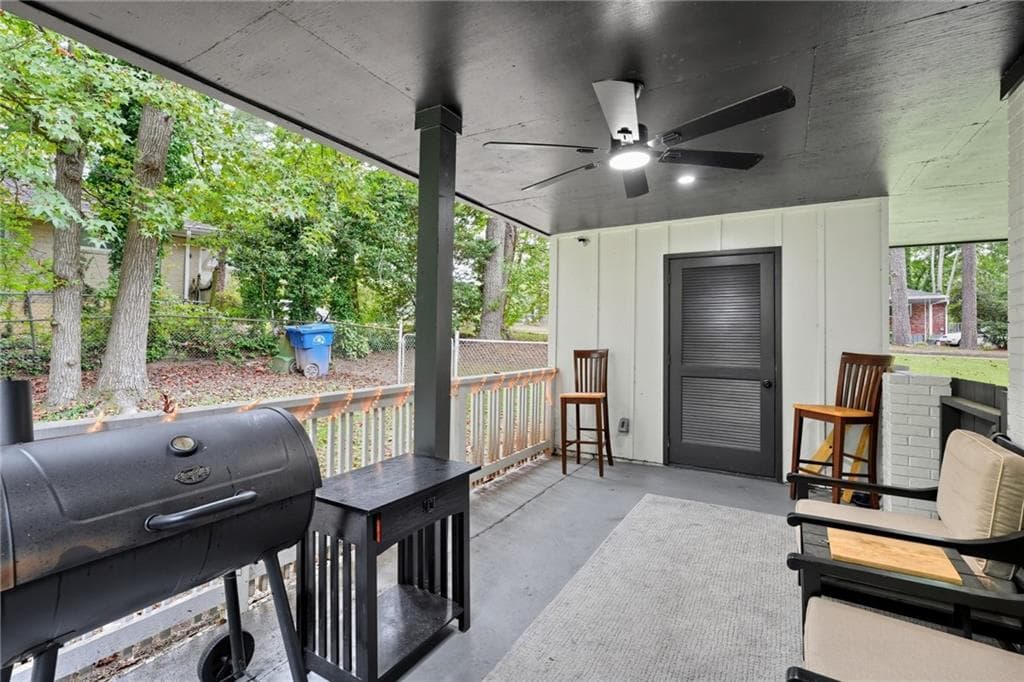 3 bedroom, 2 bathroom, 1,075 sq ft single family residence for sale at 2762 Connally Drive, Atlanta, GA 30311 — photo 5