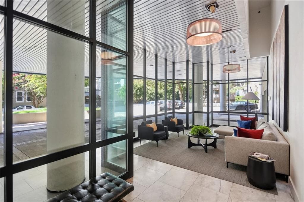 1 bedroom, 1 bathroom, 790 sq ft condominium for rent at 1130 Piedmont Avenue 505, Atlanta, GA 30309 for $2,300 a month — photo 2