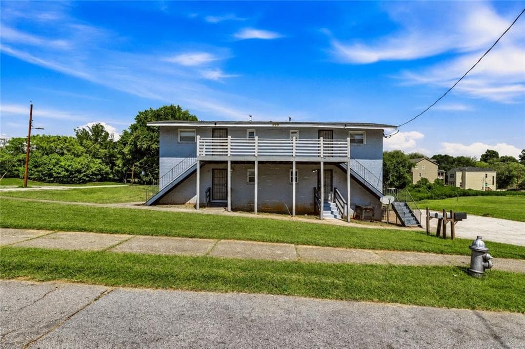 quadruplex for sale at 389 Glenn Street, Atlanta, GA 30312