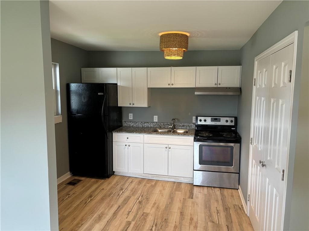 quadruplex for sale at 389 Glenn Street, Atlanta, GA 30312 — photo 2
