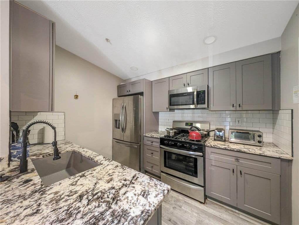 2 bedroom, 2 bathroom, 1,064 sq ft condominium for sale at 1474 Keys Crossing Drive, Brookhaven, GA 30319 — photo 3