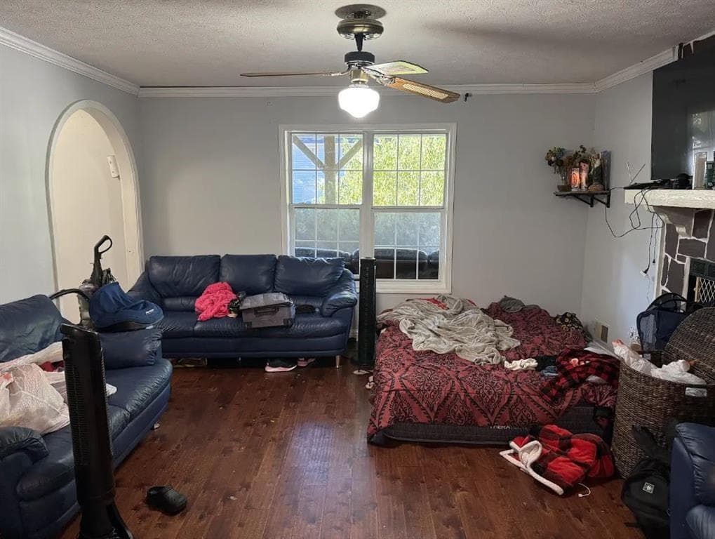 3 bedroom, 3 bathroom, 1,456 sq ft single family residence for sale at 1072 Casanova Court, Lawrenceville, GA 30044 — photo 9