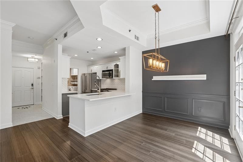 2 bedroom, 3 bathroom, 1,758 sq ft condominium for rent at 850 Piedmont Avenue 3322, Atlanta, GA 30308 for $3,500 a month — photo 9