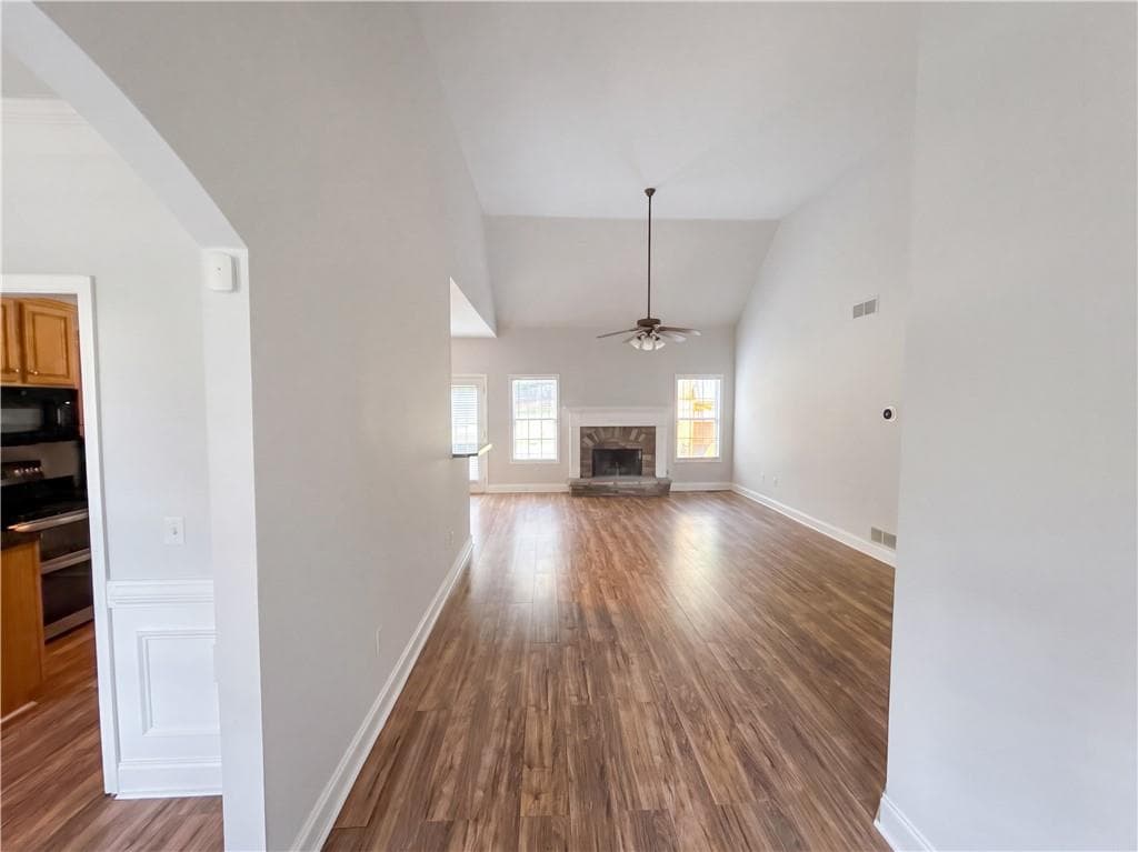 6 bedroom, 3 bathroom, 1,978 sq ft single family residence for sale at 8230 Mossybrook Lane, Douglasville, GA 30135 — photo 8
