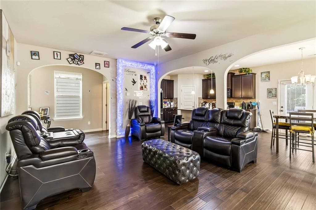 4 bedroom, 3 bathroom, 2,028 sq ft single family residence under contract at 322 Emporia Loop, Mcdonough, GA 30253 — photo 9