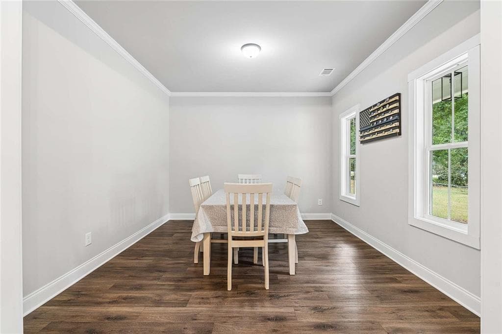 4 bedroom, 4 bathroom, 2,384 sq ft single family residence for sale at 163 Alcovy Station Road, Covington, GA 30014 — photo 3