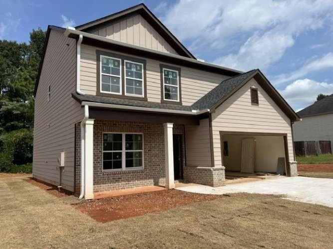 5 bedroom, 3 bathroom, 2,528 sq ft single family residence for sale at 1015 Avalon Terrace, Fairburn, GA 30213