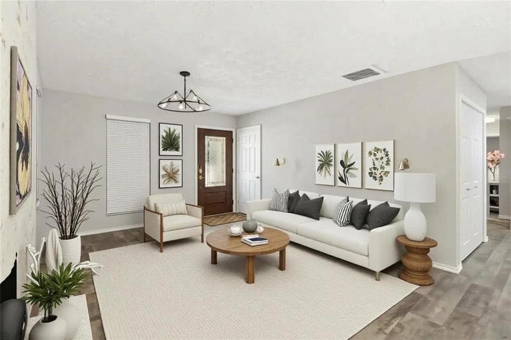 4 bedroom, 2 bathroom, 1,304 sq ft single family residence for sale at 1491 Peachcrest Court, Decatur, GA 30032 — photo 2