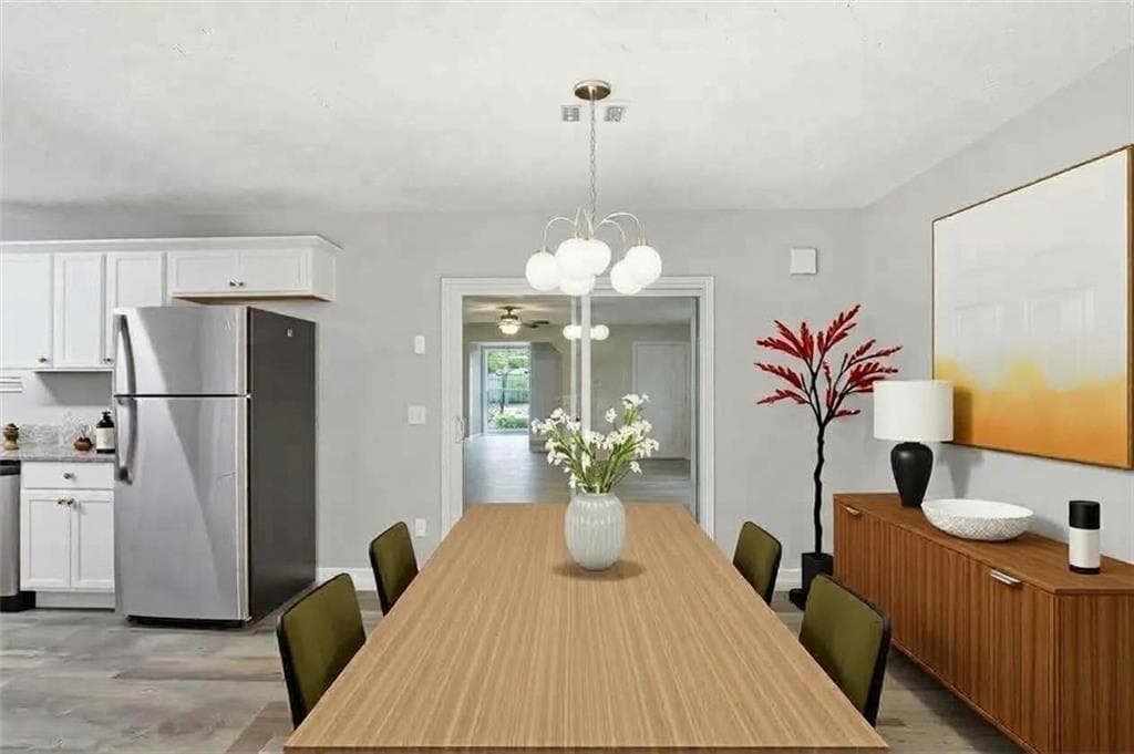 4 bedroom, 2 bathroom, 1,304 sq ft single family residence for sale at 1491 Peachcrest Court, Decatur, GA 30032 — photo 3