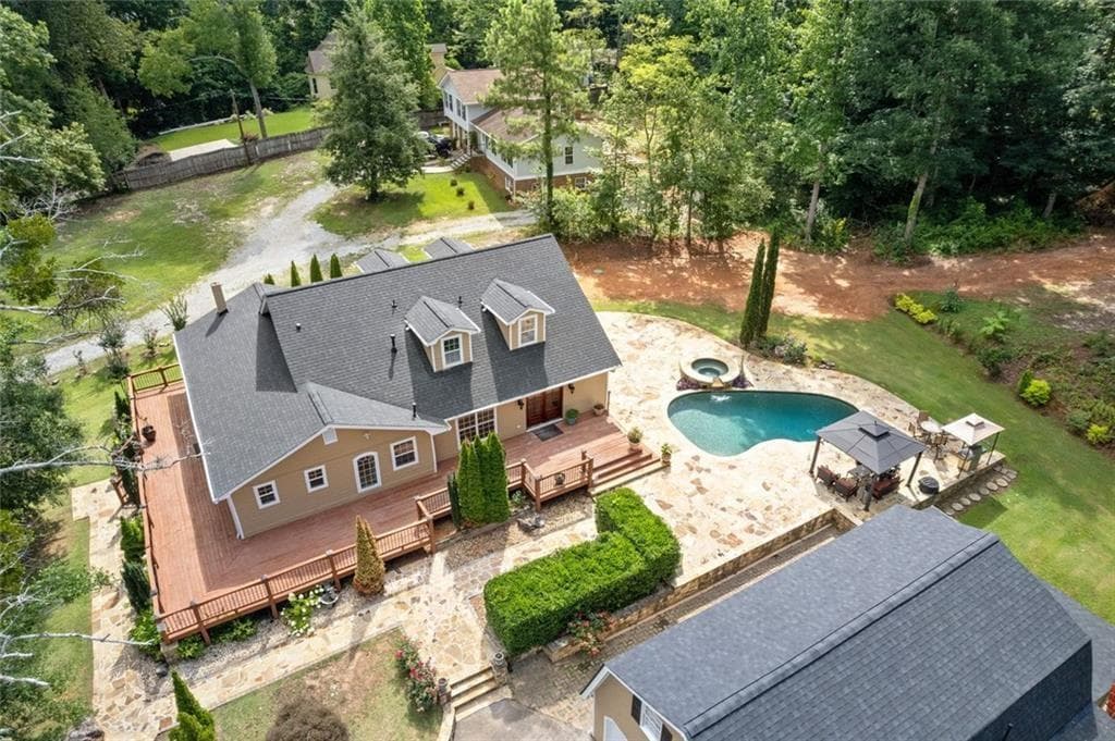 6 bedroom, 4 bathroom, 2,892 sq ft single family residence for sale at 335 Level Creek Road, Sugar Hill, GA 30518 — photo 5