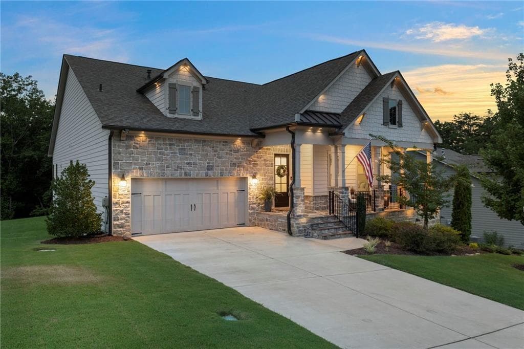 3 bedroom, 4 bathroom, 2,763 sq ft home for sale at 111 Summit View Court, Canton, GA