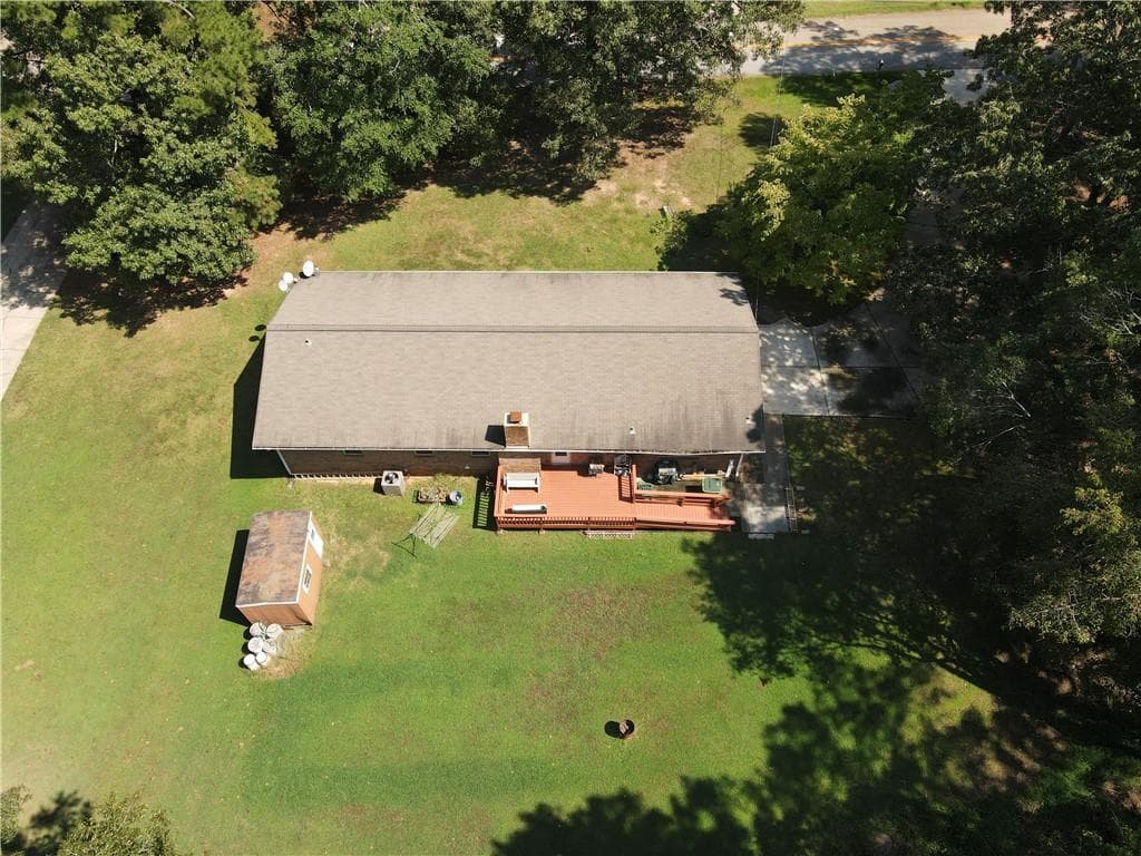 4 bedroom, 2 bathroom, 1,550 sq ft single family residence for sale at 160 Helen Lane, Stockbridge, GA 30281 — photo 3