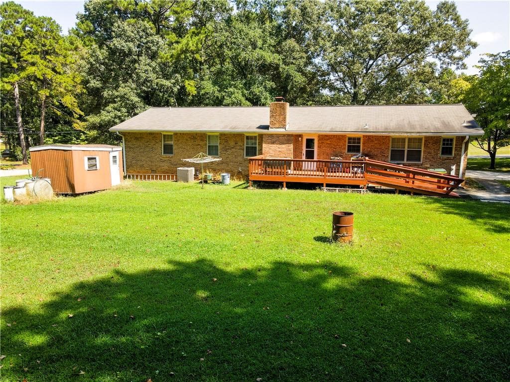 4 bedroom, 2 bathroom, 1,550 sq ft single family residence for sale at 160 Helen Lane, Stockbridge, GA 30281 — photo 4