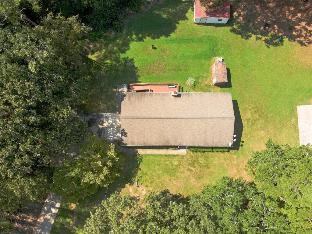 4 bedroom, 2 bathroom, 1,550 sq ft single family residence for sale at 160 Helen Lane, Stockbridge, GA 30281 — photo 5