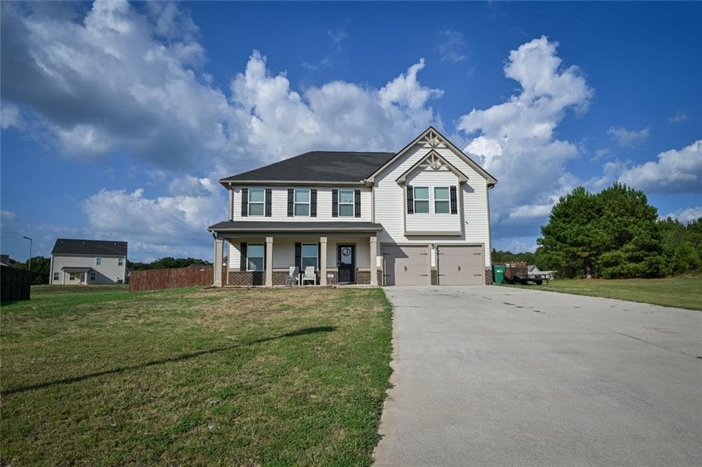 4 bedroom, 4 bathroom, 2,800 sq ft single family residence for sale at 103 Clarks Court, Jackson, GA 30233