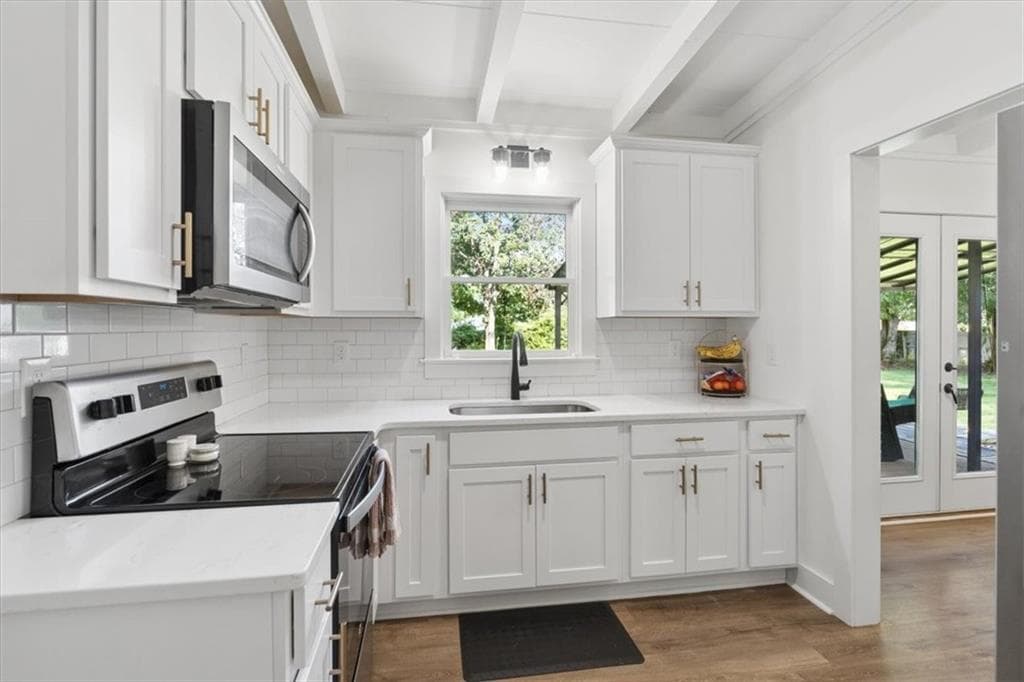 2 bedroom, 1 bathroom, 820 sq ft single family residence for sale at 5201 Adams Street, Covington, GA 30014 — photo 5