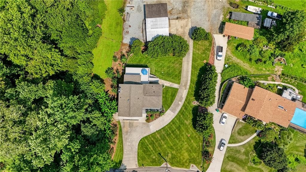 5 bedroom, 4 bathroom, 3,959 sq ft single family residence for sale at 43 Bailey Drive, Lilburn, GA 30047 — photo 5