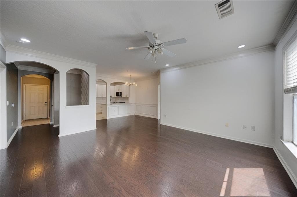 2 bedroom, 2 bathroom, 1,292 sq ft condominium for sale at 1850 Cotillion Drive 2314, Dunwoody, GA 30338 — photo 2
