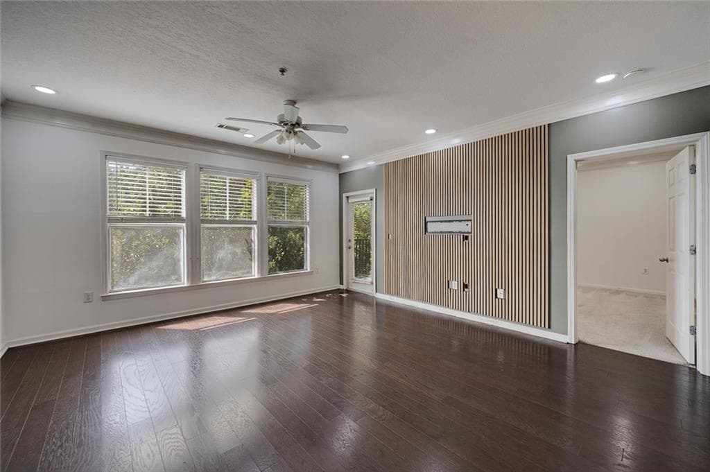 2 bedroom, 2 bathroom, 1,292 sq ft condominium for sale at 1850 Cotillion Drive 2314, Dunwoody, GA 30338 — photo 3
