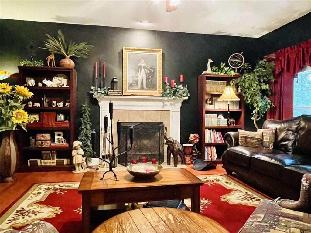 4 bedroom, 3 bathroom, 2,438 sq ft single family residence for sale at 933 Vinings Drive, Winder, GA 30680 — photo 5