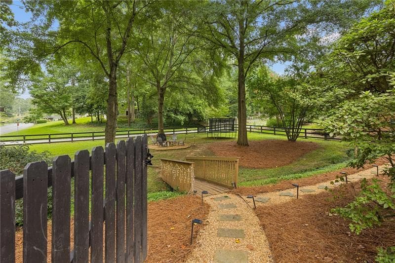 5 bedroom, 4 bathroom, 3,269 sq ft single family residence for sale at 2544 Circlewood Road, Atlanta, GA 30345 — photo 4