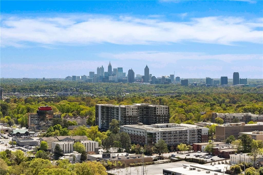 1 bedroom, 1 bathroom, 764 sq ft condominium for rent at 3324 Peachtree Road 2610, Atlanta, GA 30326 for $2,095 a month — photo 2