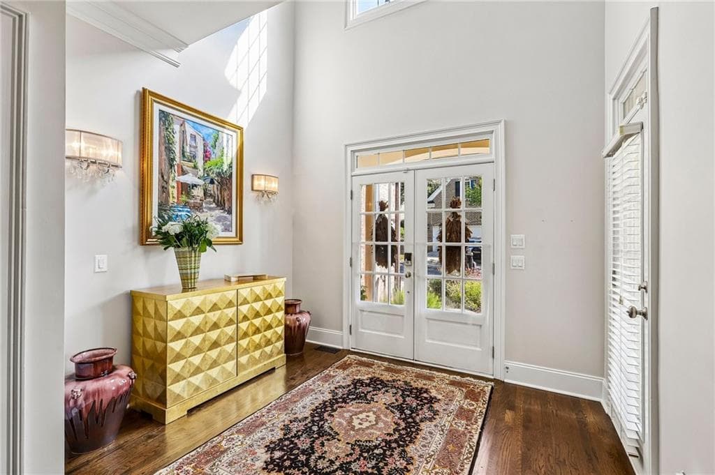 6 bedroom, 5 bathroom, 4,600 sq ft single family residence for sale at 930 Wescott Lane, Atlanta, GA 30319 — photo 3