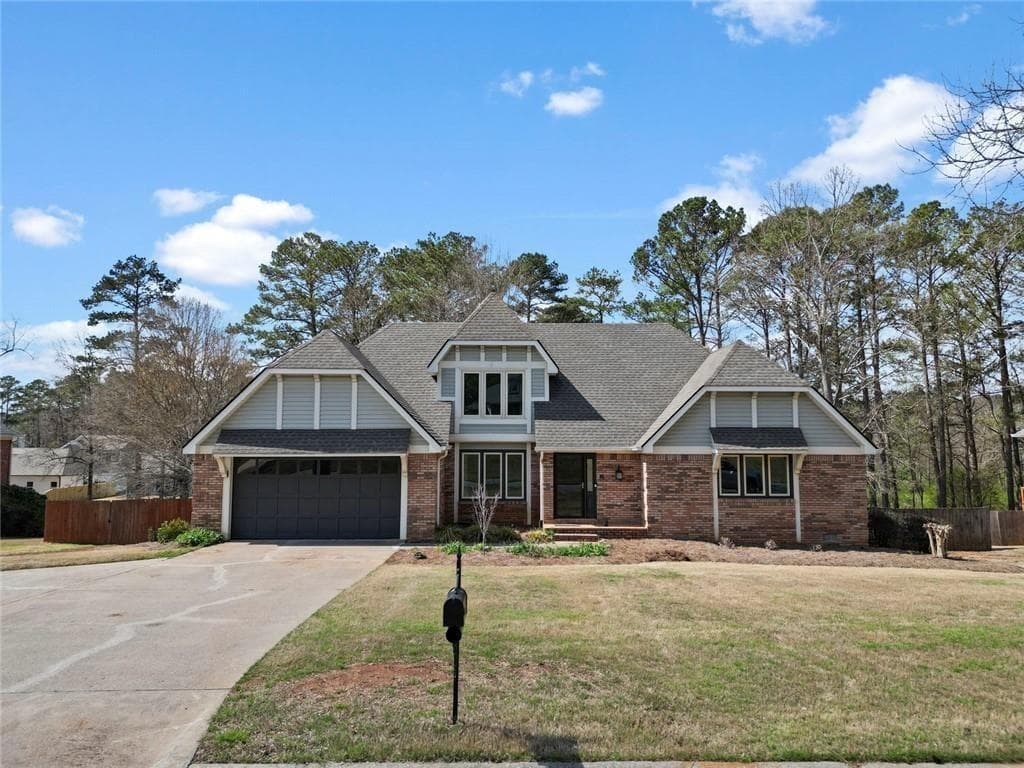 5 bedroom, 3 bathroom, 2,889 sq ft single family residence for sale at 39 Club View Drive, Rome, GA 30161 — photo 4