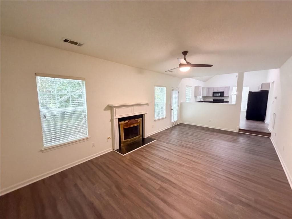 3 bedroom, 3 bathroom, 2,571 sq ft single family residence for sale at 4720 Buffalo Street, Fairburn, GA 30213 — photo 9