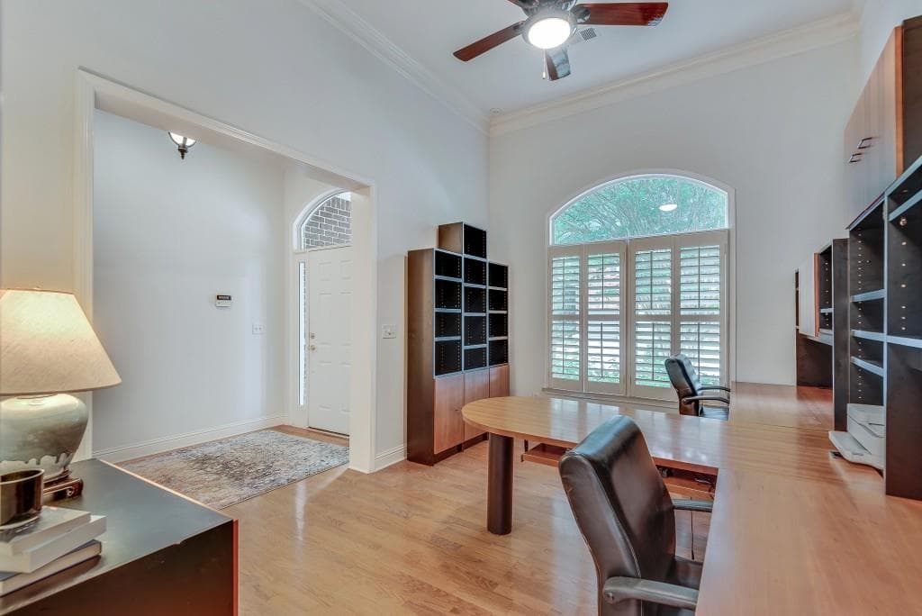 3 bedroom, 3 bathroom, 2,435 sq ft single family residence for sale at 1558 Reserve Circle, Decatur, GA 30033 — photo 3